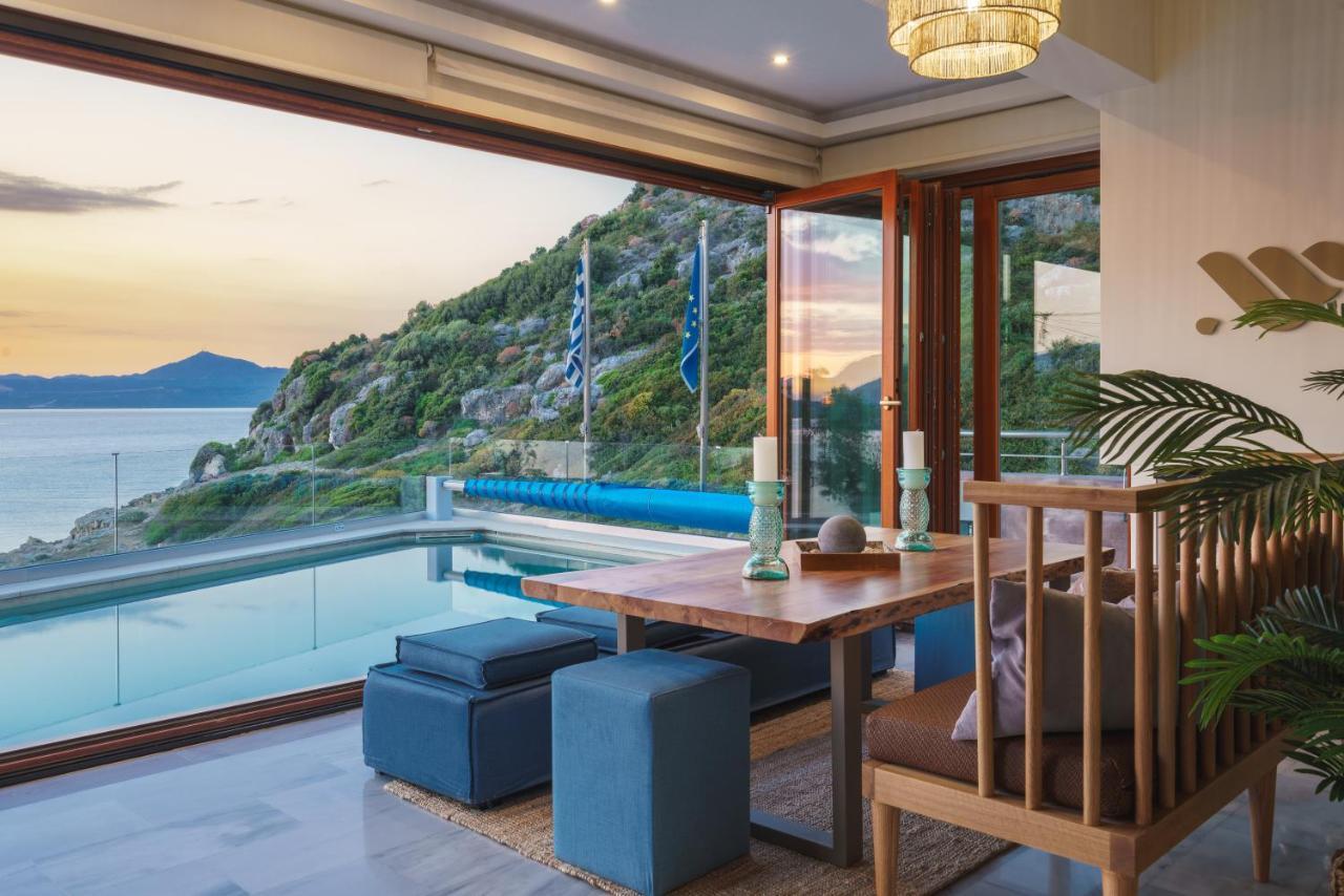 Villa Almy Plaka  Luaran gambar