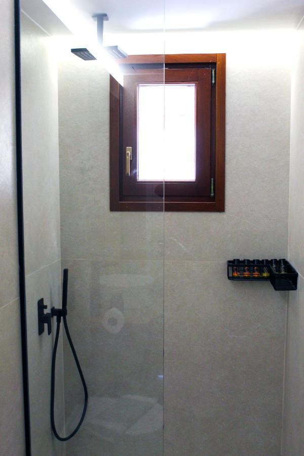 Villa Almy Plaka  Luaran gambar